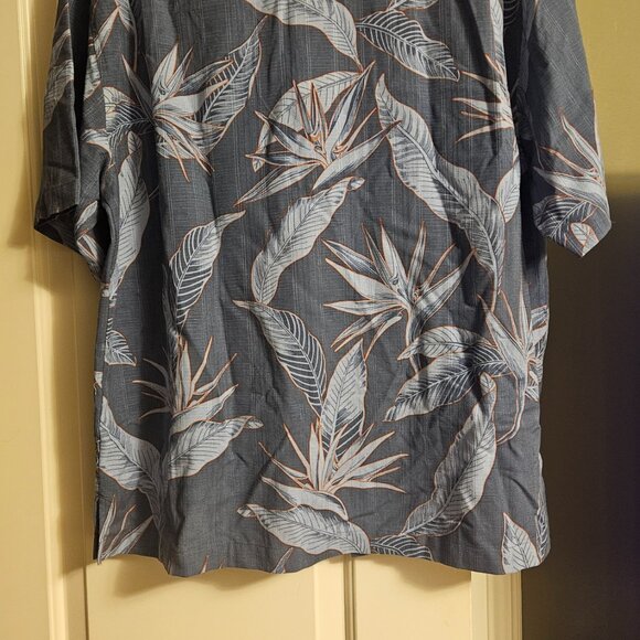100% Silk Hawaiian shirt - Picture 4 of 5